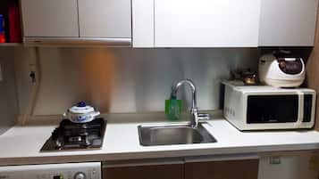 Room 1 | Private kitchenette