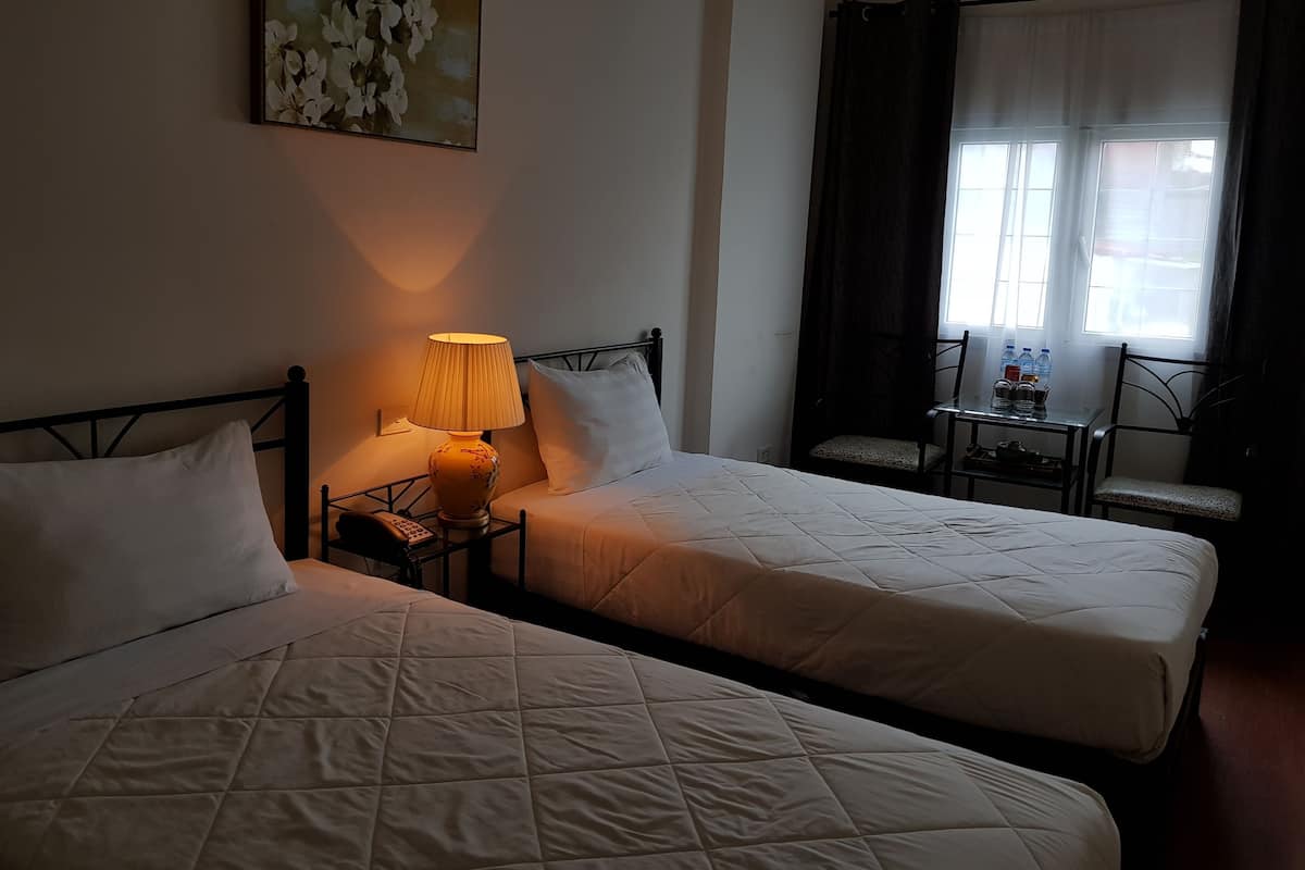 Laptopgeeigneter Arbeitsplatz, Verdunkelungsvorhänge