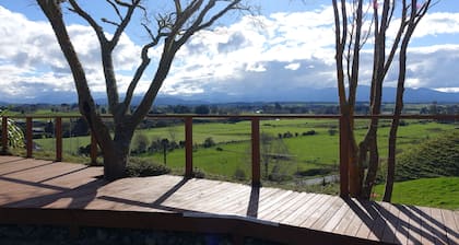 Tasman Hill Lodge - Adult Only