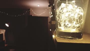 Room 1 | In-room dining