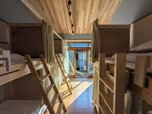 Economy Shared Dormitory, Mixed Dorm | Free WiFi, bed sheets - Yuzan Guesthouse - Hostel (Nara)