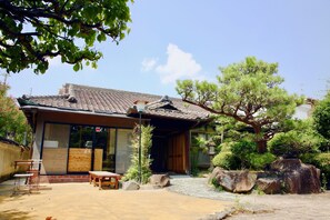 Front of property - Yuzan Guesthouse - Hostel (Nara)