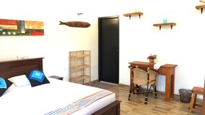 Apartment | Minibar, desk, free rollaway beds, free WiFi - LaLa Inn Bentota (Aluthgama)