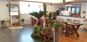 Cafe - Brown-Dot Choup (Busan)