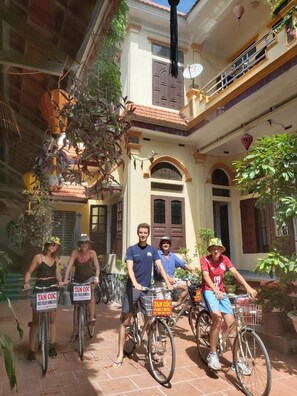 Bicycling - Tam Coc Family Hotel Ninh Binh (Hoa Lu)