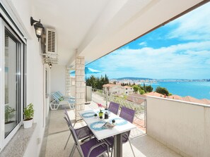 Phòng Suite dành cho gia đình, 2 phòng ngủ, ban công, quang cảnh biển | Ban công