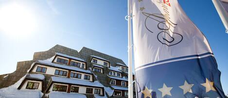 Fachada de la propiedad