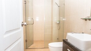 2 Bedrooms Apartment | Bathroom | Shower, towels - Riverside Apartment in Monarchy Apartment (Da Nang)