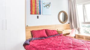 2 Bedrooms Apartment | 2 bedrooms, desk, WiFi (free) - Riverside Apartment in Monarchy Apartment (Da Nang)