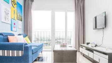 2 Bedrooms Apartment | Living area | LCD TV