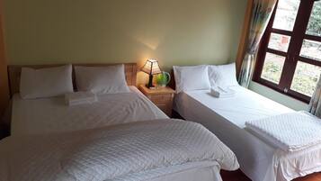 Skrivbord, ljudisolering, gratis wi-fi och sängkläder