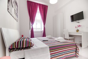 Double Room | 5 bedrooms, Egyptian cotton sheets, premium bedding, down comforters - Speciale Guesthouse (Rome)
