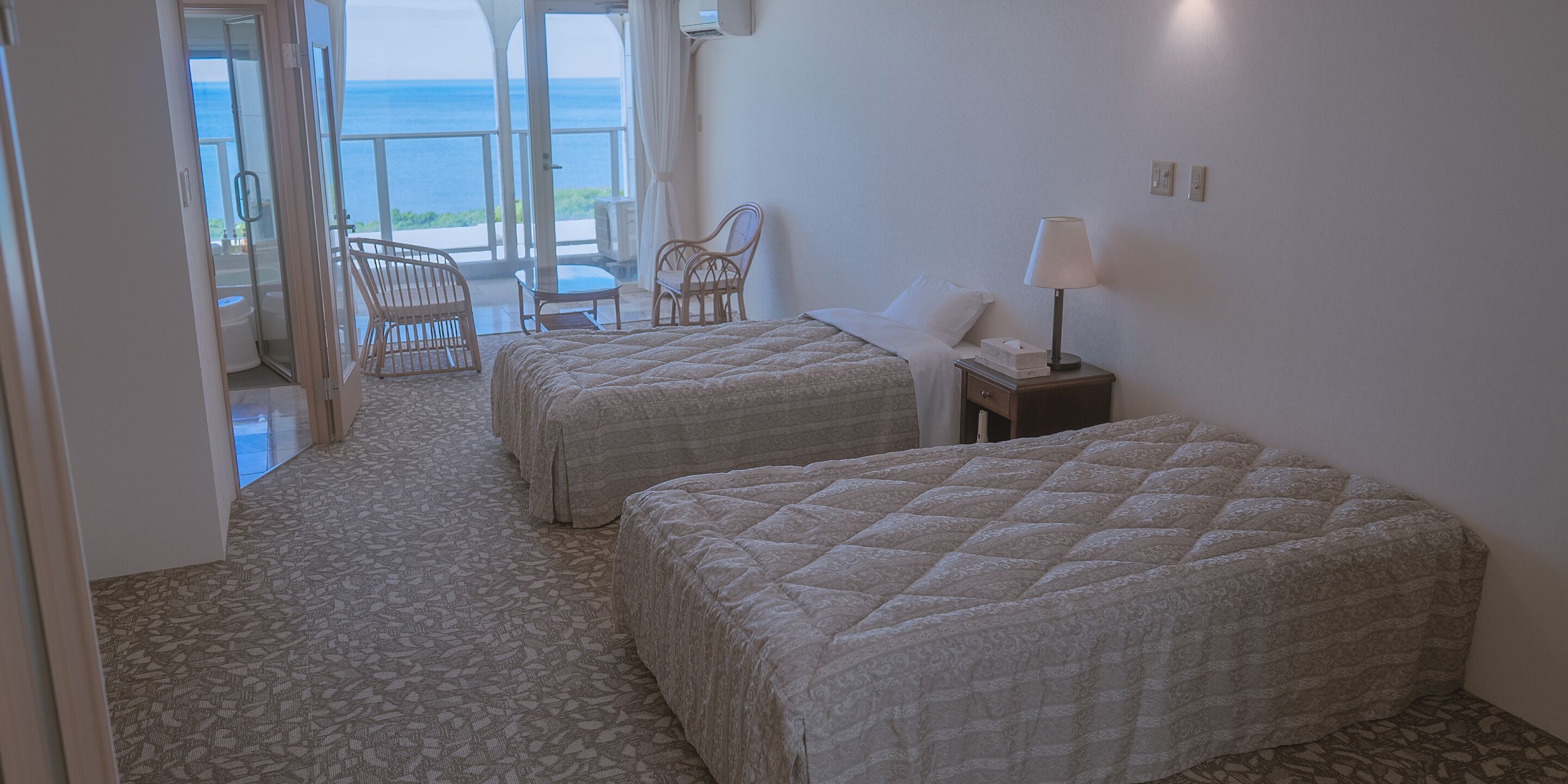 Standard-Zweibettzimmer, 2 Schlafzimmer, Nichtraucher, Meerseite | Ausblick vom Zimmer