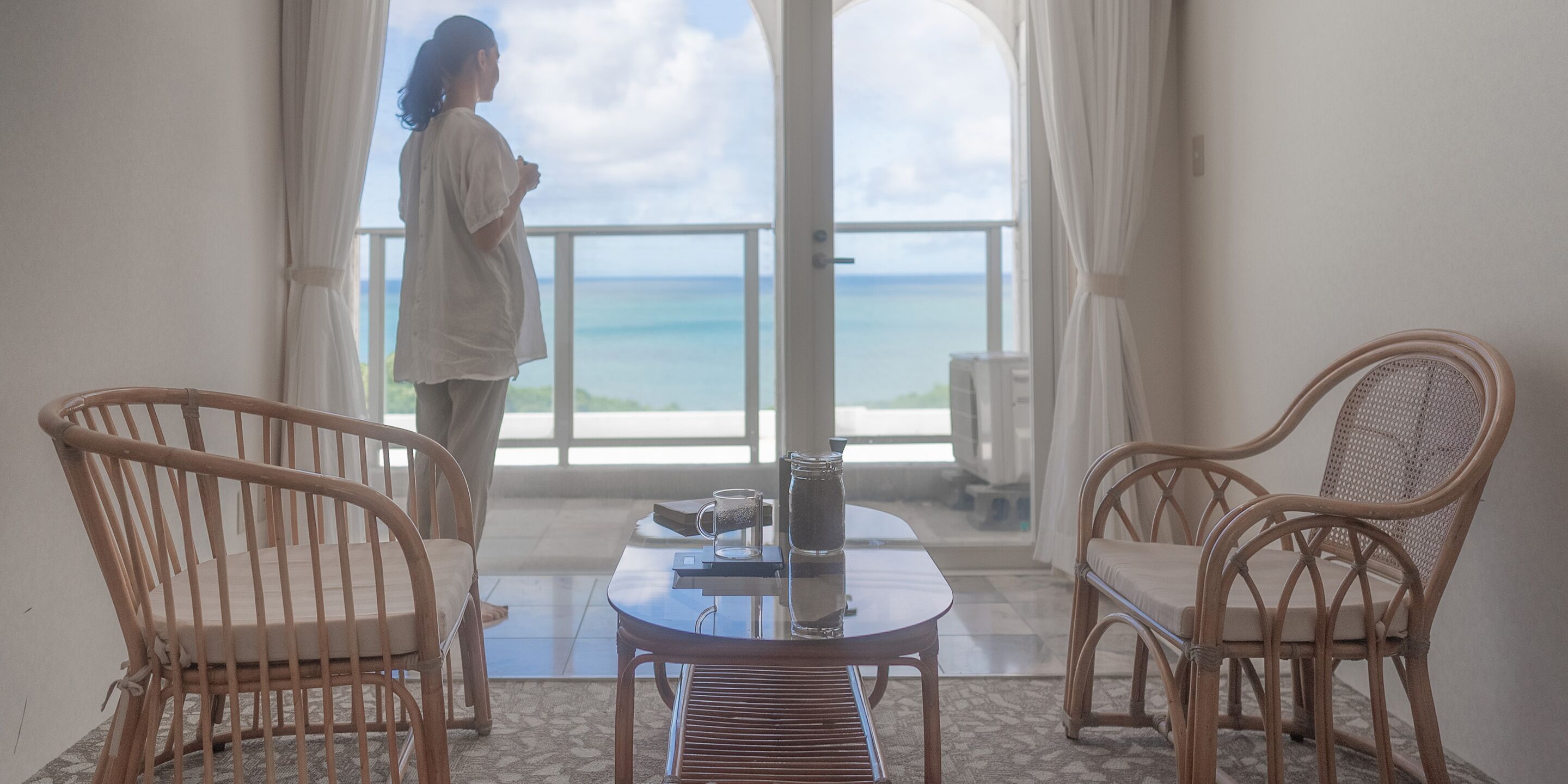 standard twin room, 2 bedrooms, non smoking, sea facing | desk, blackout curtains, free wifi, bed sheets