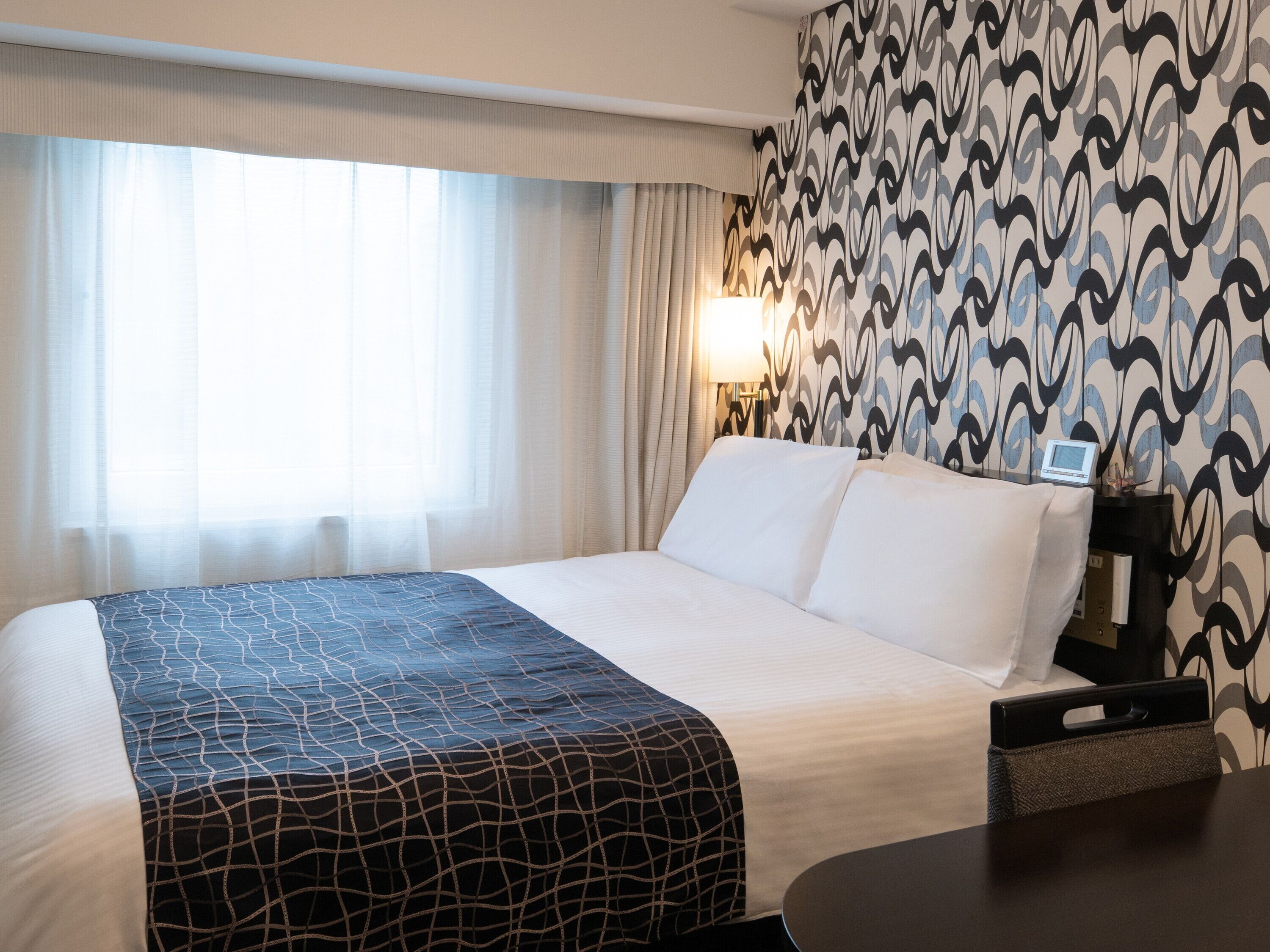 Escrivaninha, Wi-Fi de cortesia, roupa de cama