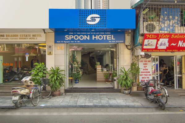 Front of property - Spoon Hotel (Hanoi)