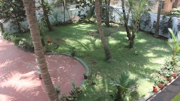 Pemandangan dari bilik