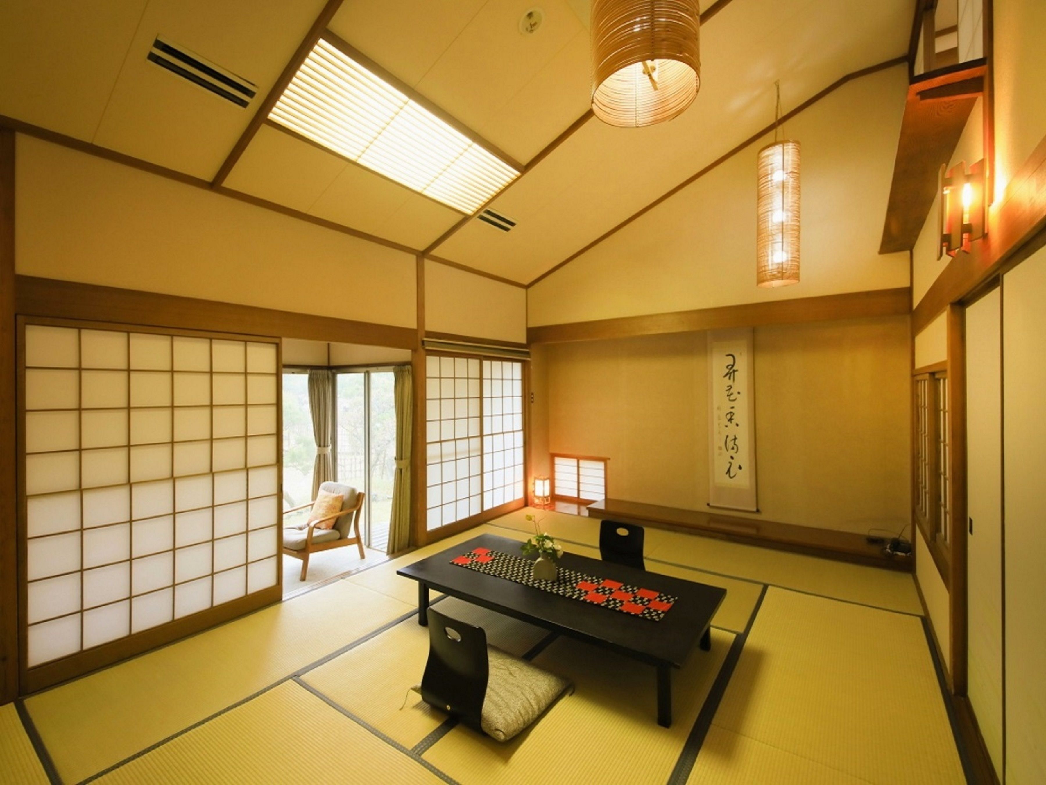 华丽客房, 无烟房, 热水浴缸 (Maisonette) | 1 多间卧室、客房内保险箱、特色装修、特色家居