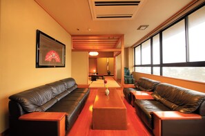 尊荣客房 (Special VIP) | 1 多间卧室、客房内保险箱、特色装修、特色家居