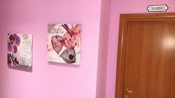 Doppelzimmer | Hochwertige Bettwaren, Schreibtisch, schallisolierte Zimmer