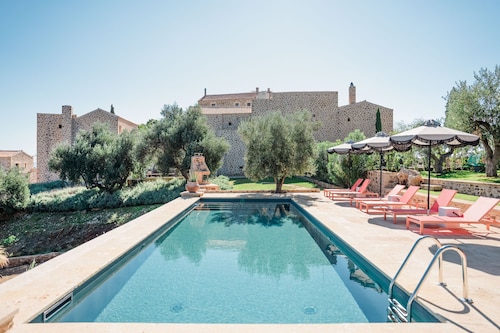 Alistos Hotel