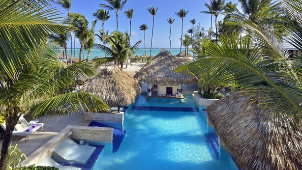 2 outdoor pools, open 7 AM to 7 PM, free cabanas, pool umbrellas - Royal Service at Paradisus Punta Cana - Adults Only (Punta Cana)