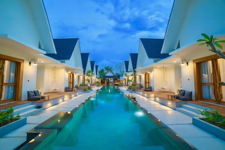 Outdoor pool, open 7:00 AM to 6:00 PM, sun loungers