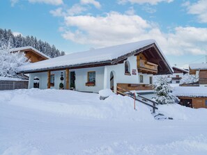 Esterni