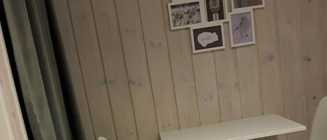 싱글룸 | 다리미/다리미판, 무료 WiFi, 침대 시트