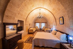 Superior Room | In-room safe, desk, iron/ironing board, free WiFi - Upper Greek House (Ürgüp)