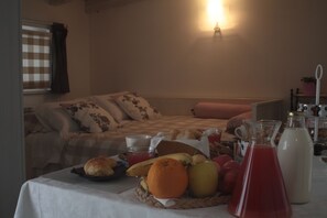 Double Room, Private Bathroom | In-room dining
