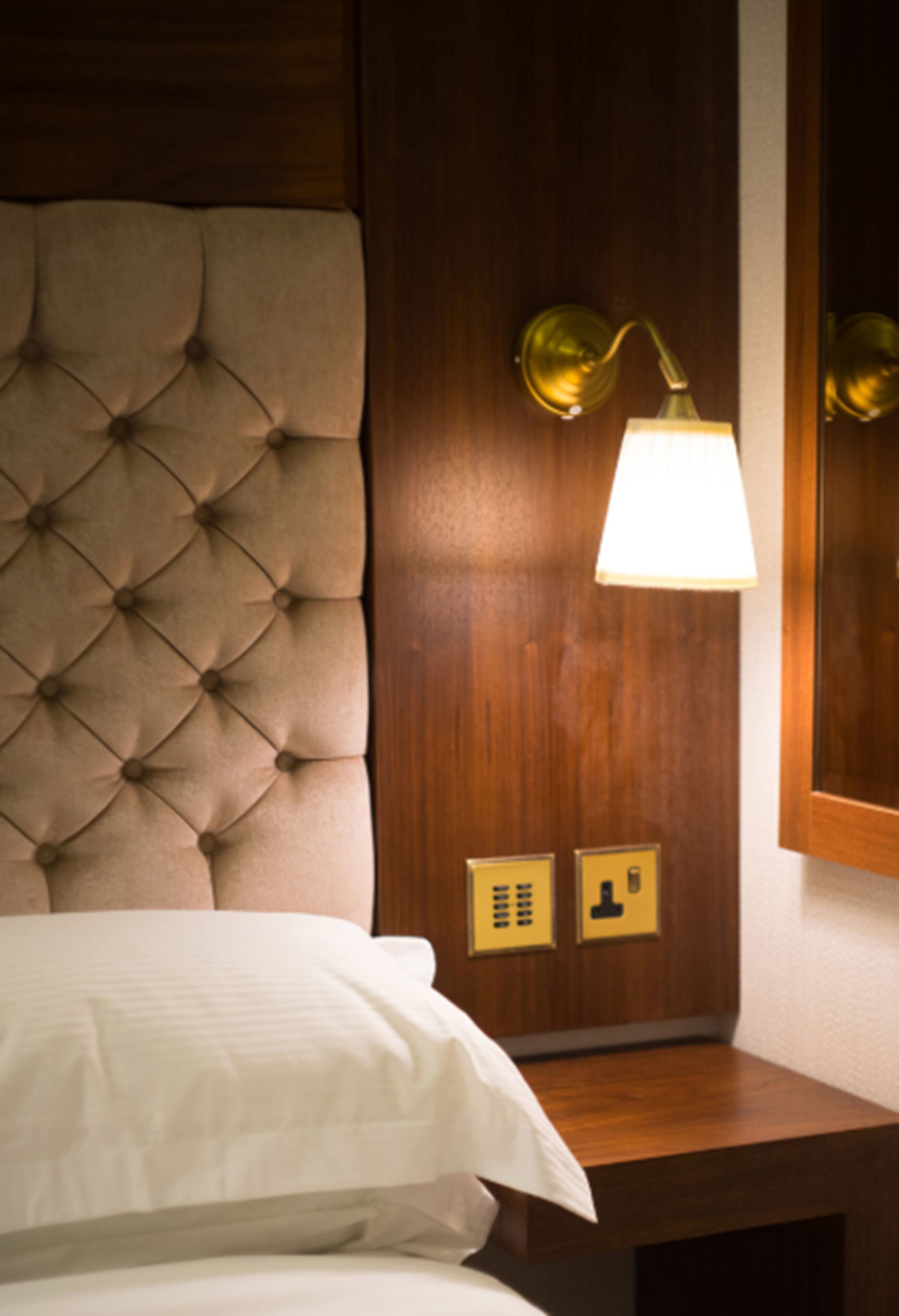 standard double room, 1 double bed | premium bedding, minibar, in-room safe, desk