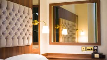 Premium bedding, minibar, in-room safe, desk