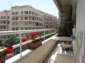 City Room, Private Bathroom (2) | Balcony - Sonho de Lisboa B&B (Lisbon)