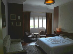 City Room, Private Bathroom (1) - Sonho de Lisboa B&B (Lisbon)