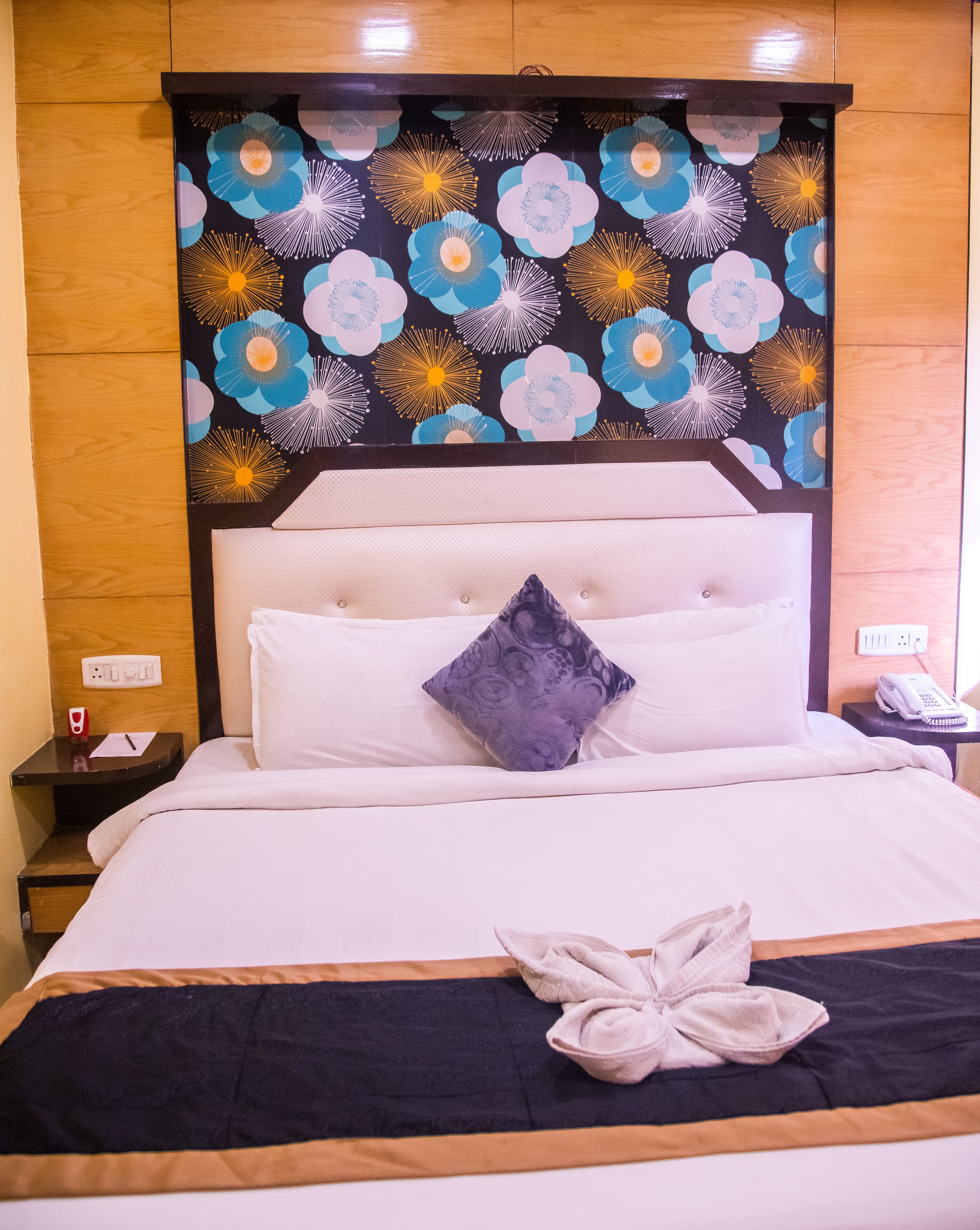 Superior Deluxe  | 1 kamar tidur, minibar, brankas, dan meja kerja