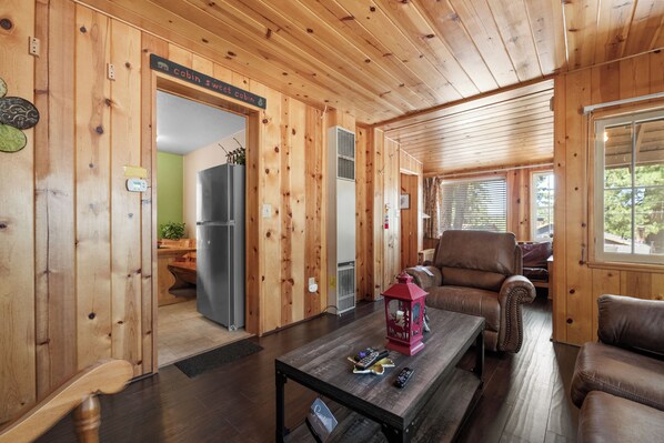 Standard House, Non Smoking, Kitchen | Living area | TV, fireplace, DVD player - All Seasons Chateau (Big Bear Lake)