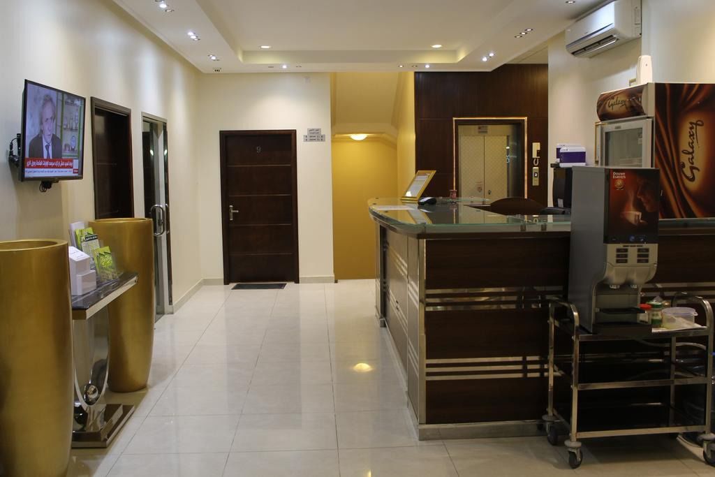 Quầy tiếp tân