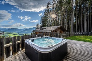 Baignoire à remous extérieure