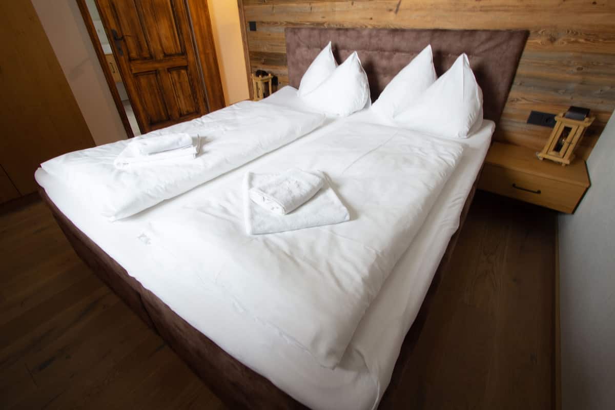 Chalet (Waldkauz, incl. cleaning fee EUR 130) | Caja de seguridad en la habitación, wifi gratis y ropa de cama