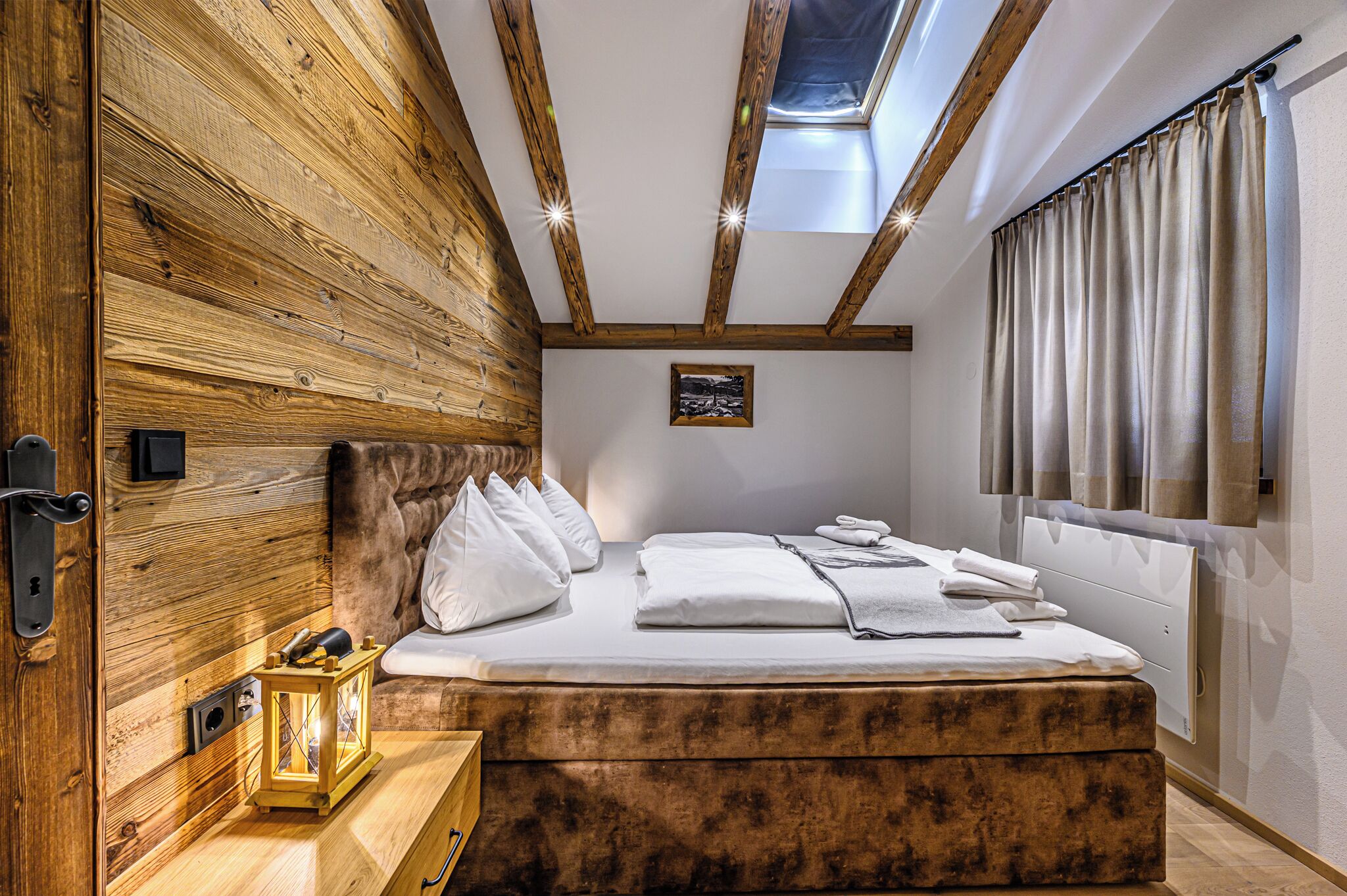 In-room safe, cots/infant beds, free WiFi, bed sheets