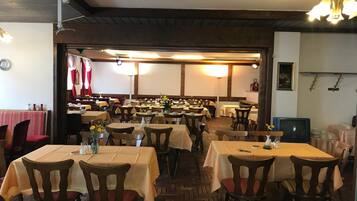 Restoran