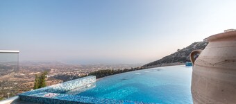 Panorama & Oceania Villas