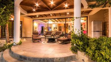 Vil·la panoràmica, 6 dormitoris (Panorama) | Terrassa o pati