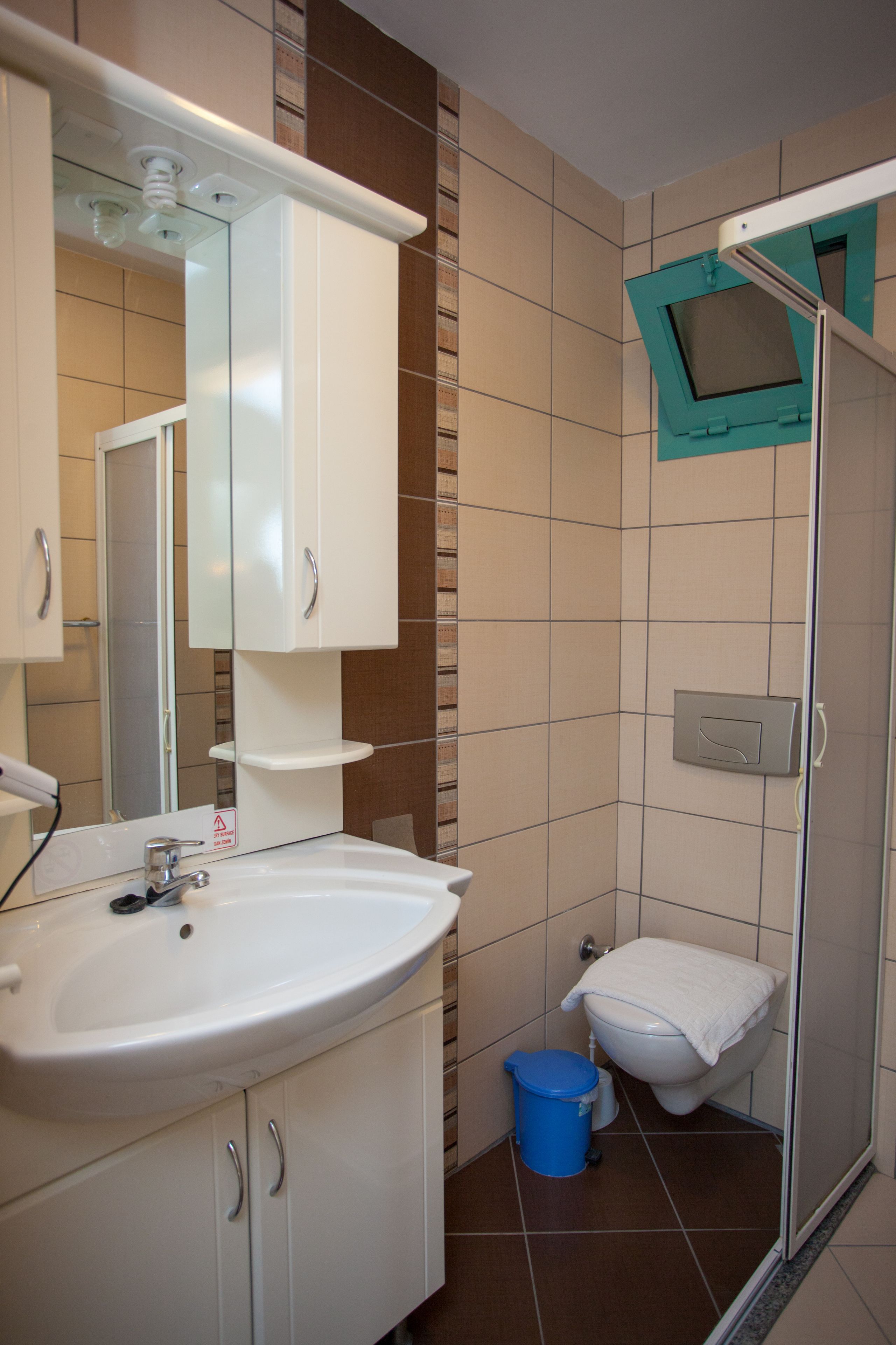 standard triple room | in-room safe, desk, bed sheets