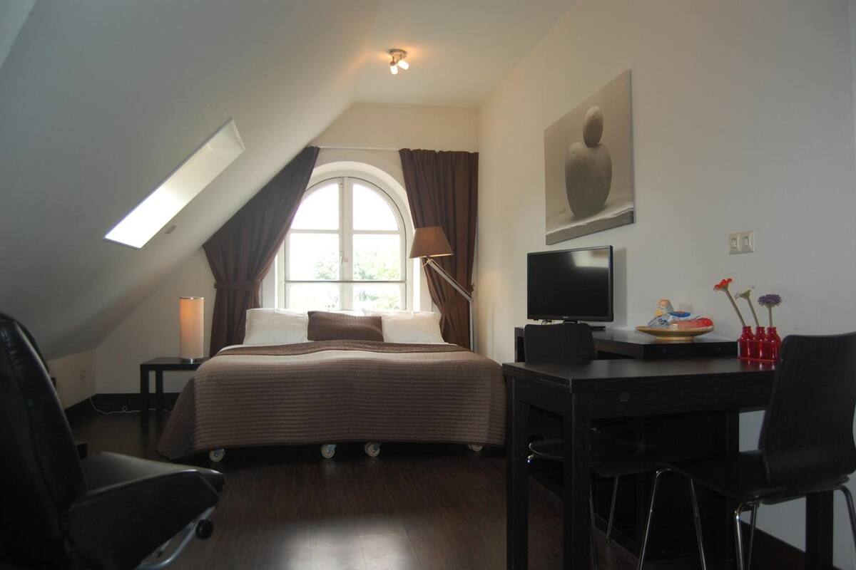 minibar, in-room safe, desk, cots/infant beds