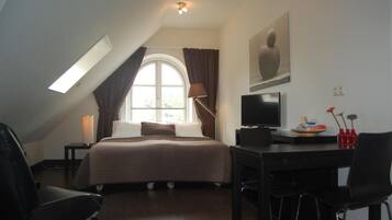 Minibar, in-room safe, desk, cribs (surcharge)