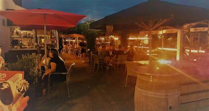 Bar-Bistro-Hotel DOK