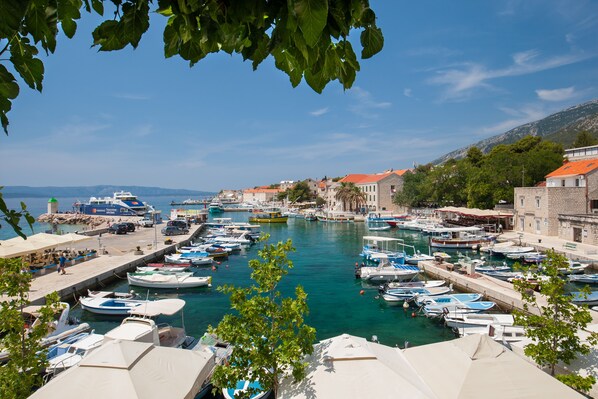 Marina - Mazuranic Apartments (Bol)