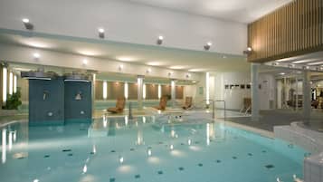 Piscine couverte